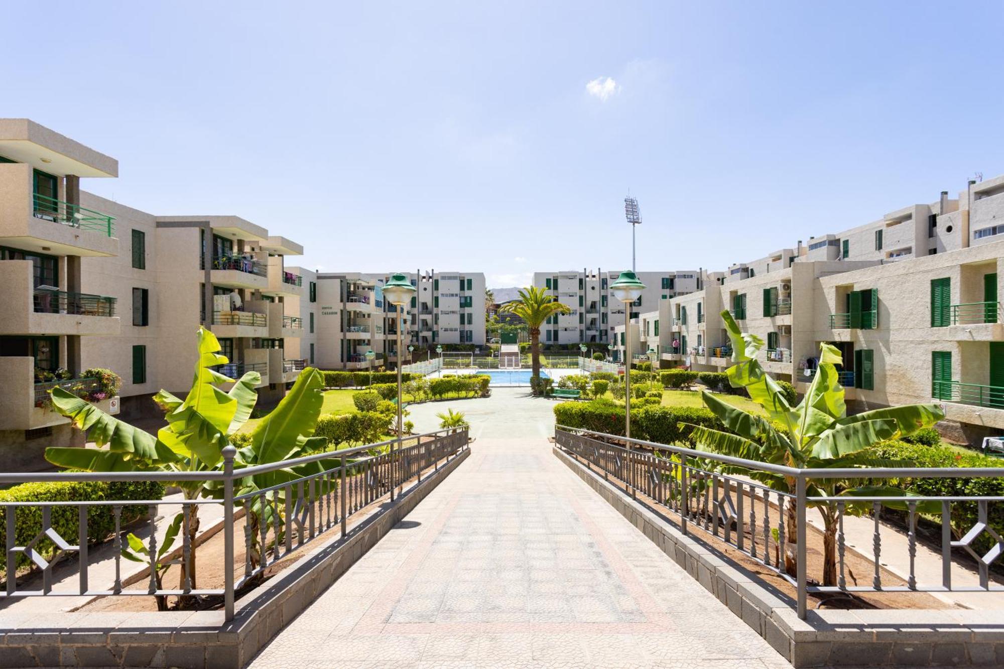 Classbnb - Three Spacious Apartments 150M From The Las Americas Promenade Arona  Exterior foto